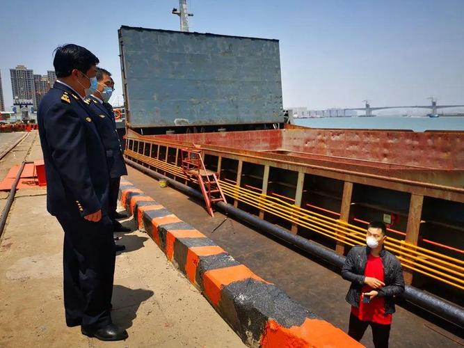 泉州基层海事处筑牢防控疫情海上输入“四道防线”服务体系，严把船舶代理管理关